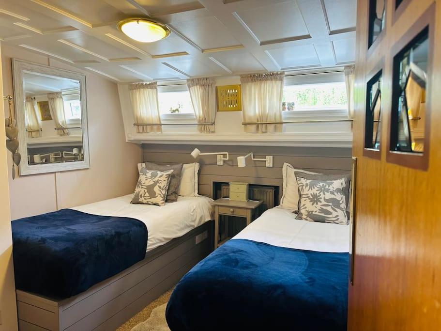 Unique Houseboat Experience I Central City Break York Bagian luar foto