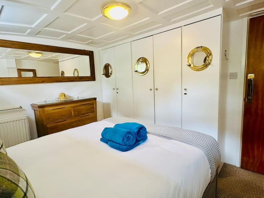 Unique Houseboat Experience I Central City Break York Bagian luar foto